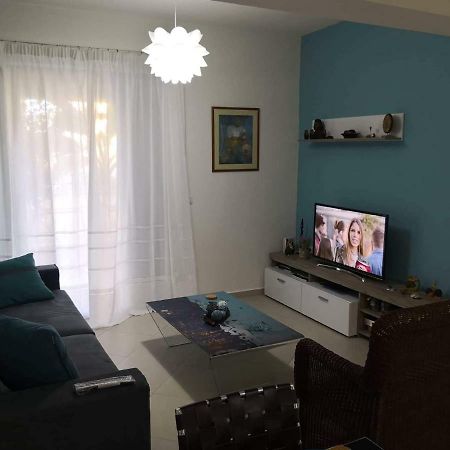 Menta Apartment Nea Iraklitsa Eksteriør bilde