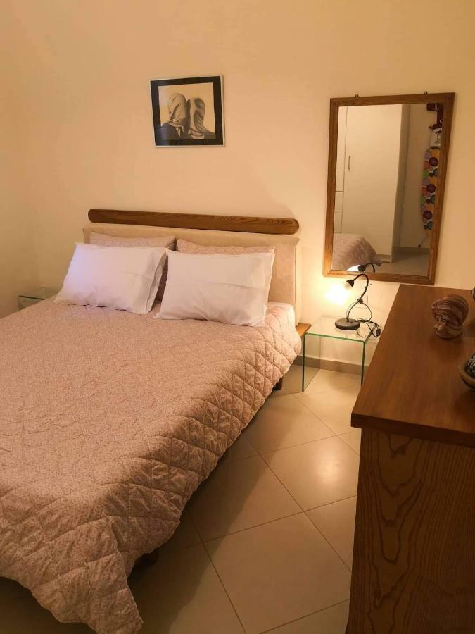 Menta Apartment Nea Iraklitsa Eksteriør bilde